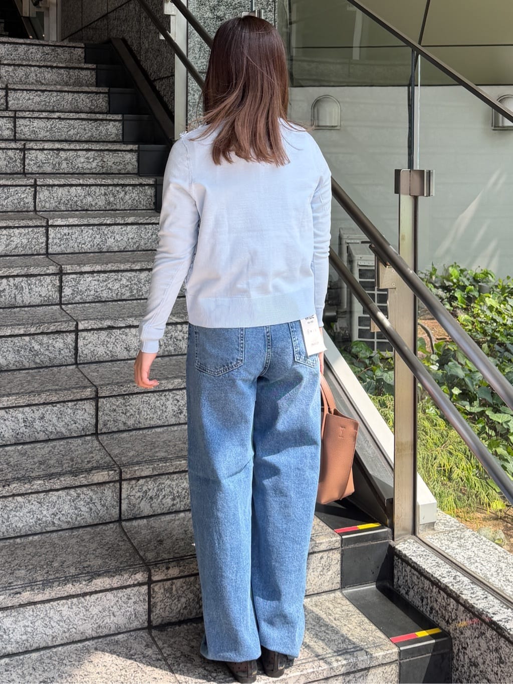 HANNAさんの「OPAQUE.CLIP｜チュールレースニットカーディガン【洗える】」を使ったコーディネート