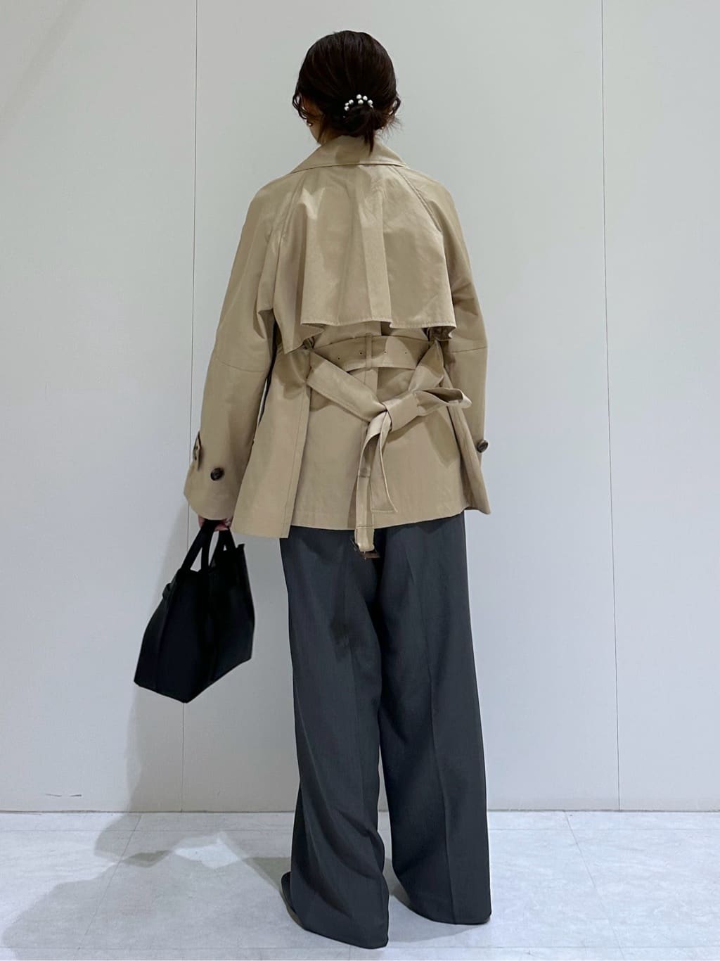 makiさんの「OPAQUE.CLIP｜ミドルトレンチコート【洗濯機OK】」を使ったコーディネート
