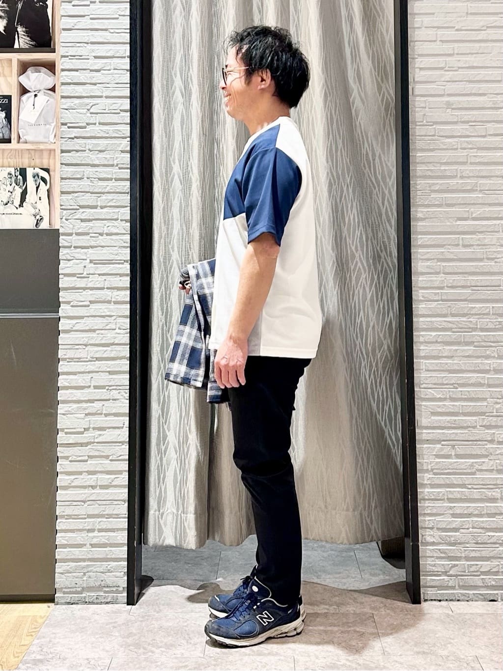 KENJI Iさんの「THE SHOP TK｜【一枚で着映える】パターンブロッキング 半袖Tシャツ 洗濯機OK」を使ったコーディネート