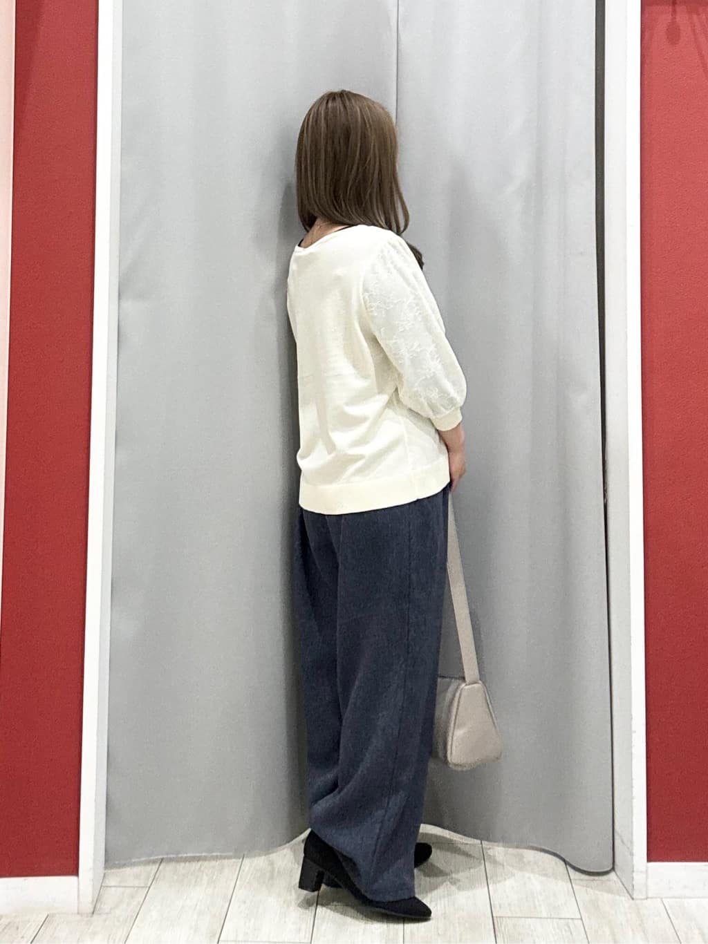 shioさんの「SHOO･LA･RUE｜【洗濯機可/S-LL】シンプルだけど華やか レースの5分袖ニット」を使ったコーディネート