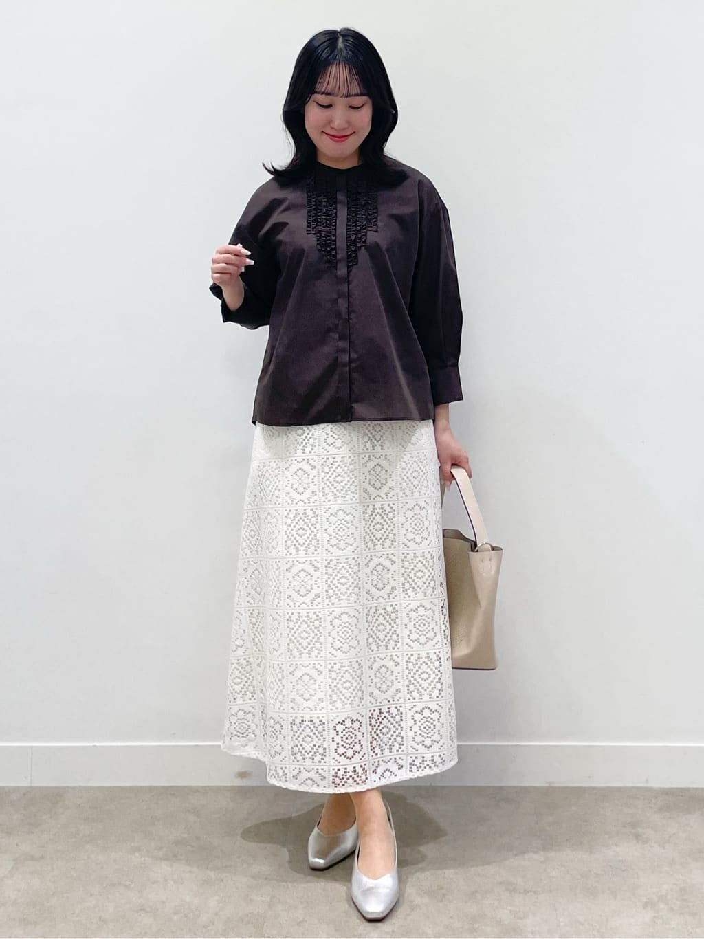 yukariさんの「Reflect｜【接触冷感】八分袖フロントフリルブラウス」を使ったコーディネート