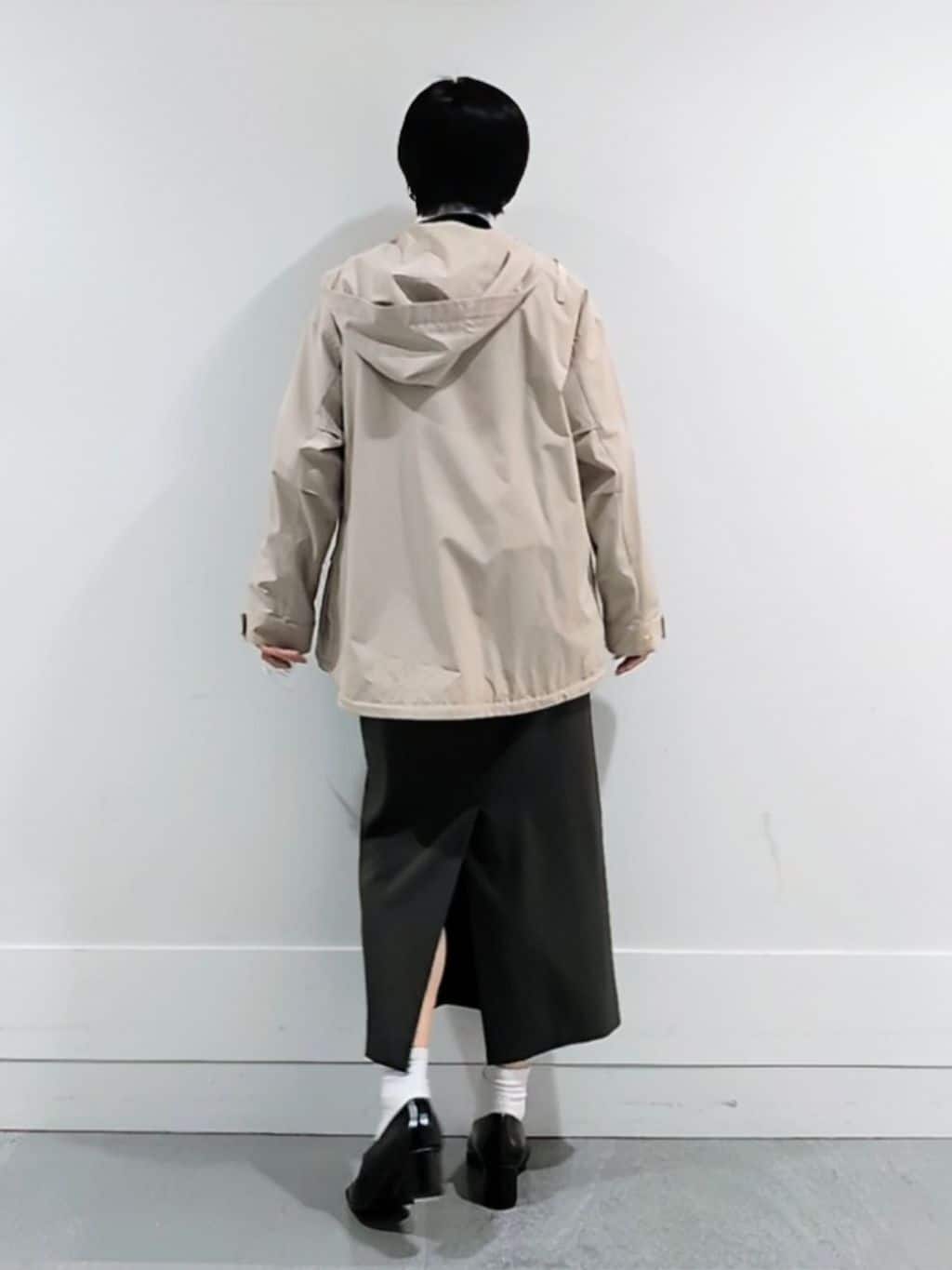ミズタさんの「UNTITLED｜【洗える/はっ水】リラクシーマウンテンパーカー」を使ったコーディネート
