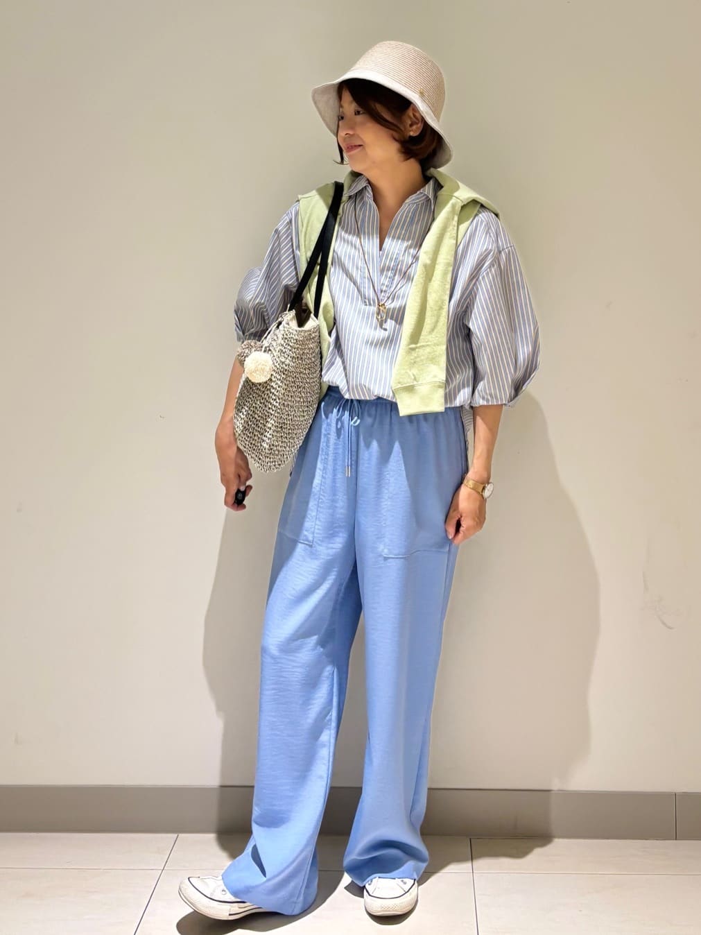 Haruさんの「Dessin｜【接触冷感/ウエストゴム/洗える】イージーワイドパンツ」を使ったコーディネート