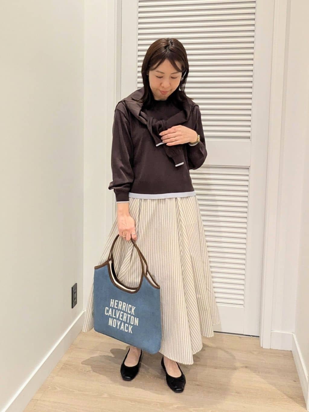 enさんの「Dessin｜【セットアップ可/洗える】先染めストライプフレアスカート」を使ったコーディネート