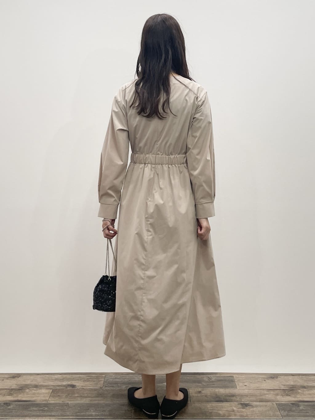 Aikoさんの「OPAQUE.CLIP｜カシュクール風デザインワンピース【洗濯機OK】」を使ったコーディネート