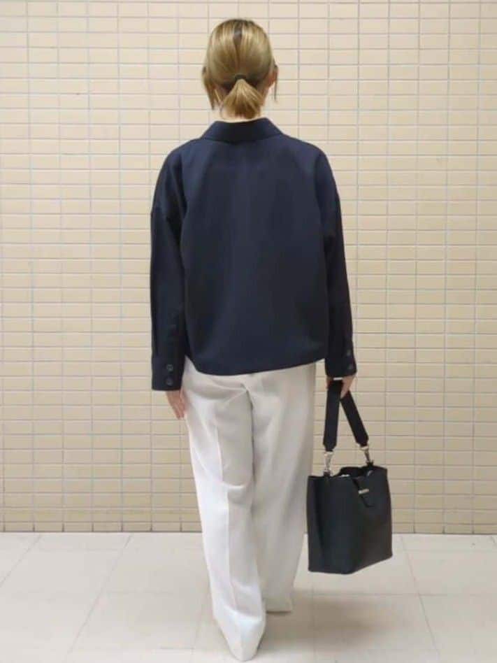 ひまりさんの「Reflect｜ステッチワークストレートワイドパンツ」を使ったコーディネート