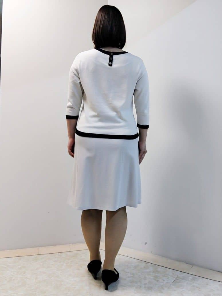 エリさんの「Reflect｜【アンサンブル可】バイカラーカーディガン」を使ったコーディネート