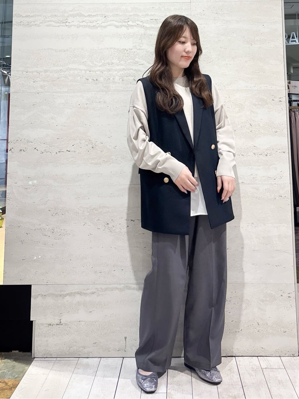 かほさんの「OPAQUE.CLIP｜美脚ストレッチイージーワイドパンツ【洗濯機OK】」を使ったコーディネート