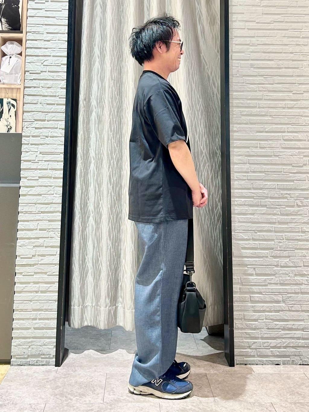 KENJI Iさんの「THE SHOP TK｜コード刺繍 半袖Tシャツ 洗濯機OK」を使ったコーディネート
