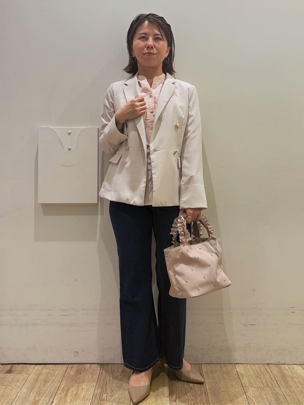 YUKOさんの「index｜《再入荷》ダブルブレストテーラードジャケット【接触冷感／吸水速乾／イージーアイロン／防シワ／洗濯機O」を使ったコーディネート