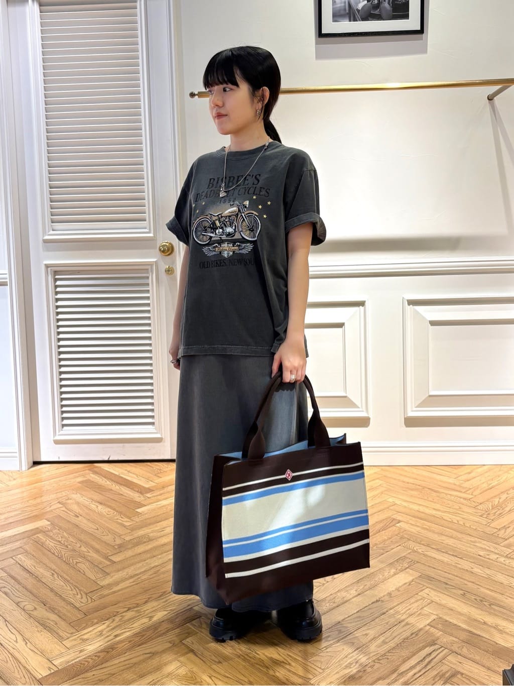 cocoさんの「DRESSTERIOR｜ARTESANOS（アルテサノス）【別注】金具付きローファー」を使ったコーディネート