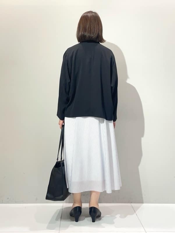 murayamaさんの「INDIVI｜【接触冷感／透湿／着る日傘】ドルマンダブルジャケット」を使ったコーディネート