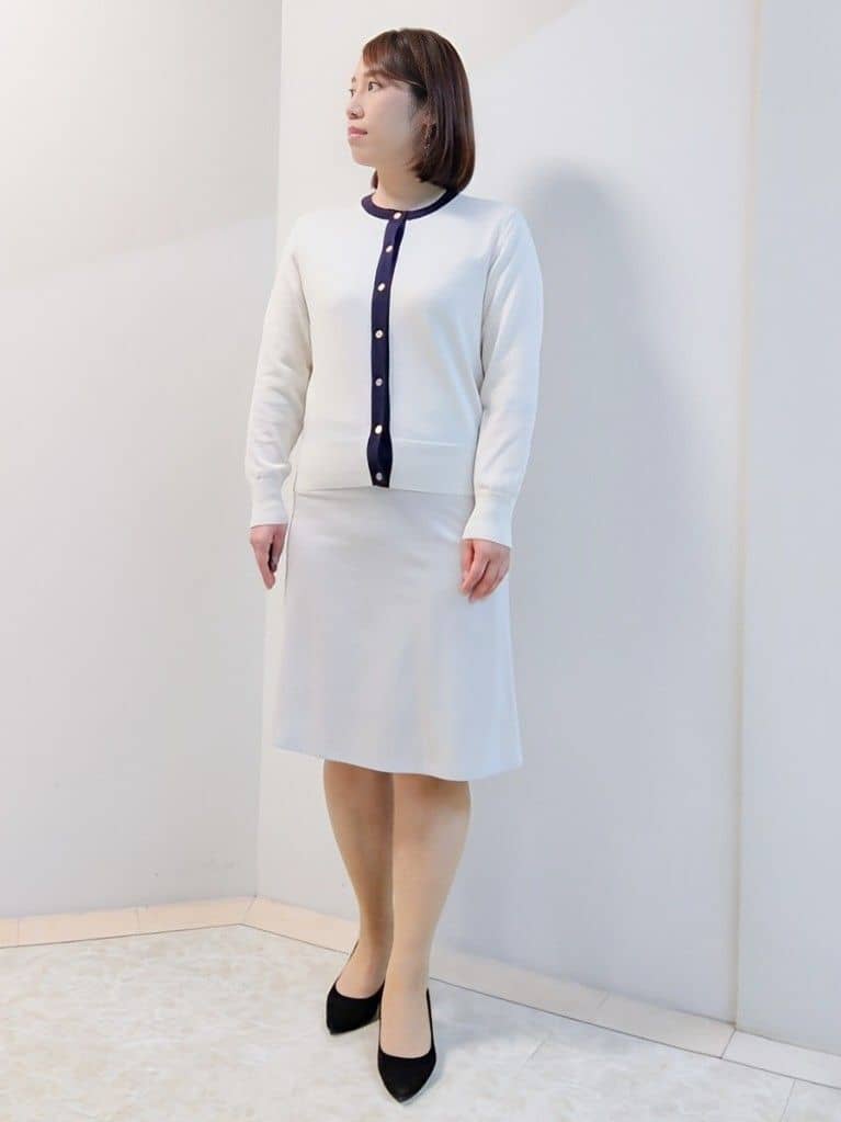 エリさんの「Reflect｜【アンサンブル可】バイカラーカーディガン」を使ったコーディネート