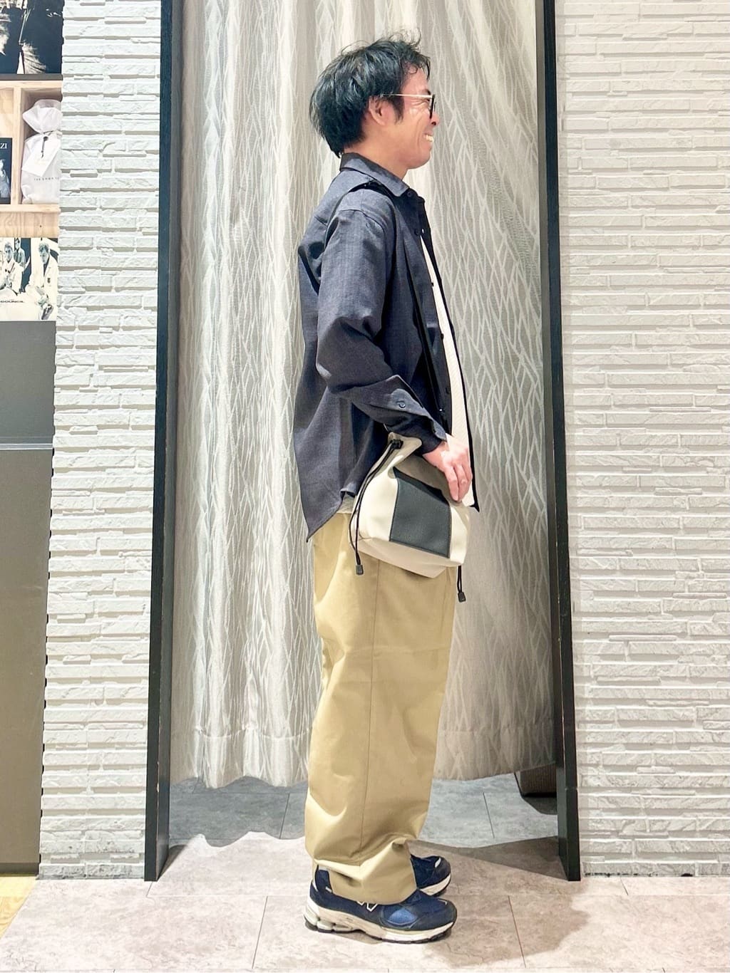 KENJI Iさんの「THE SHOP TK｜【LINO FINE】リネンライク 長袖シャツ UVカット/イージーケア/吸水速乾/洗濯機OK」を使ったコーディネート