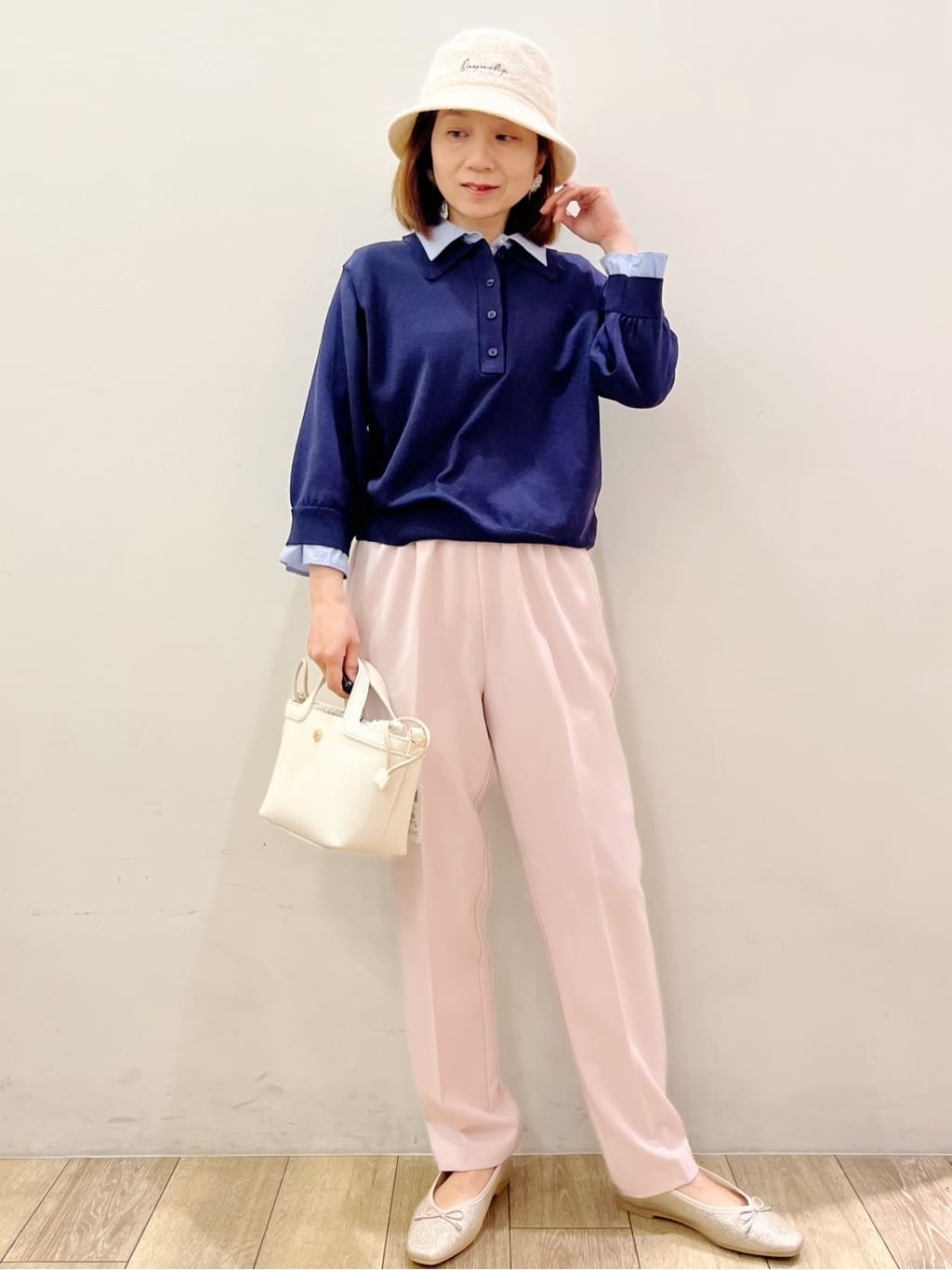 kcさんの「OPAQUE.CLIP｜シャツレイヤード風ポロニット【洗濯機OK】」を使ったコーディネート