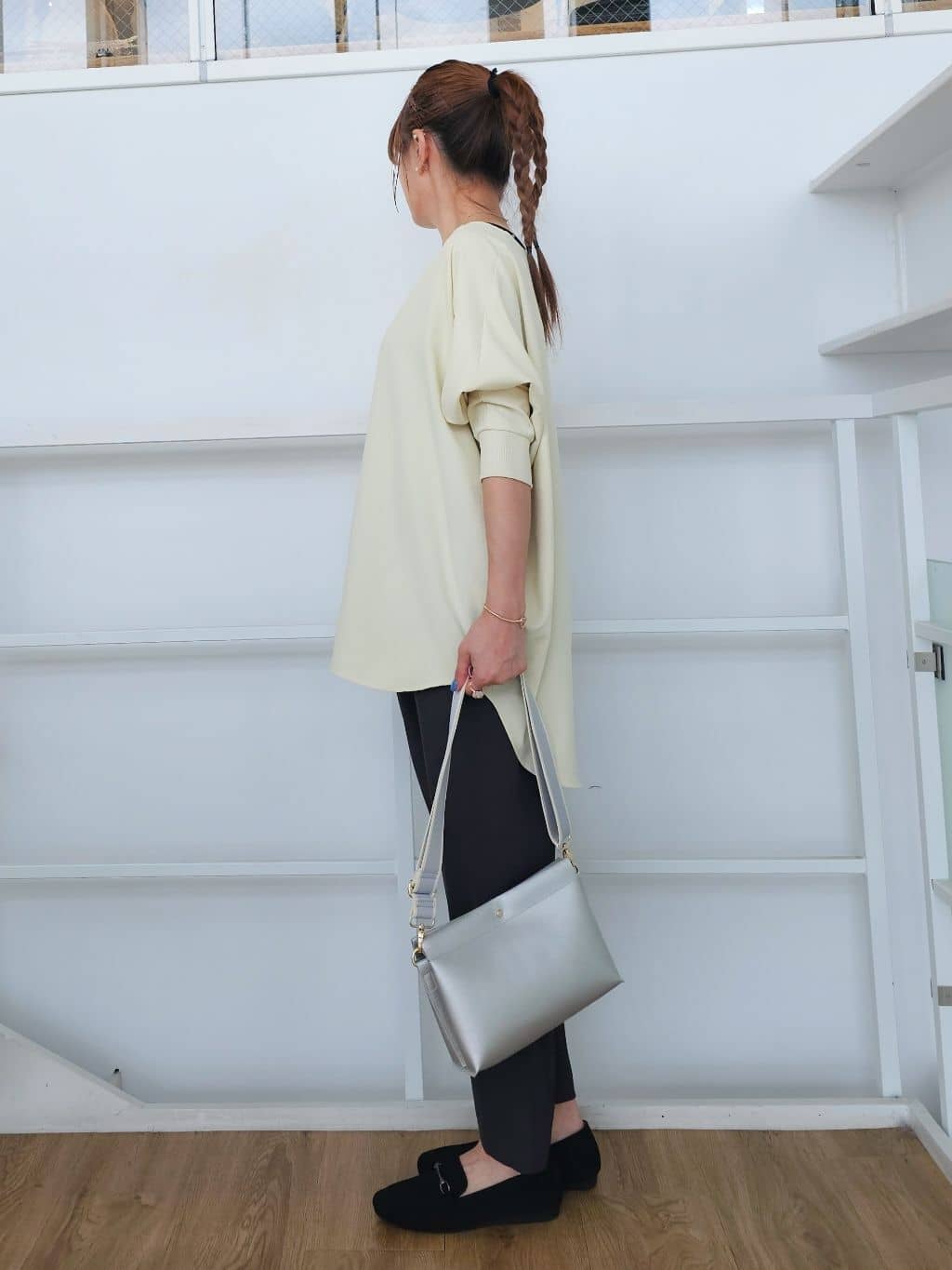 ゆゆさんの「SHOO･LA･RUE｜【ひんやり/UV/SS-3L/セットアップ可】さらさらぷるん イージーテーパードパンツ」を使ったコーディネート