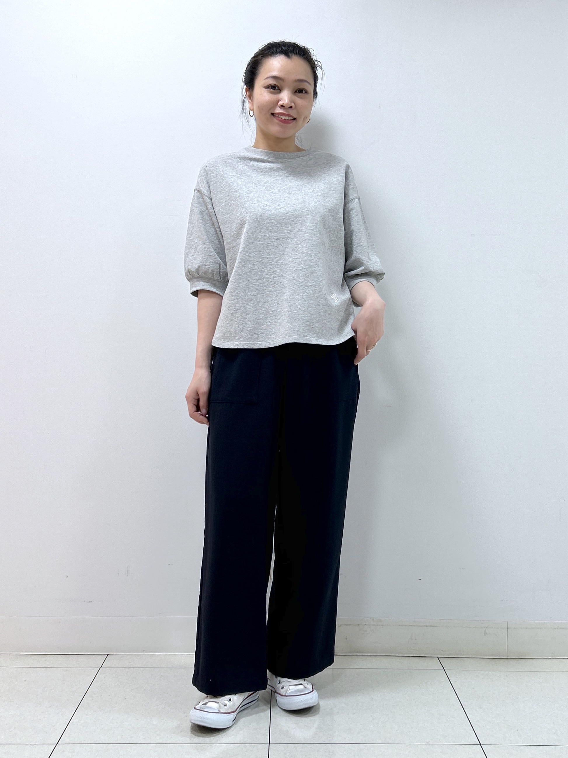 Kaiさんの「Dessin｜【360度可愛い】バックヘンリーカットソー5分袖」を使ったコーディネート