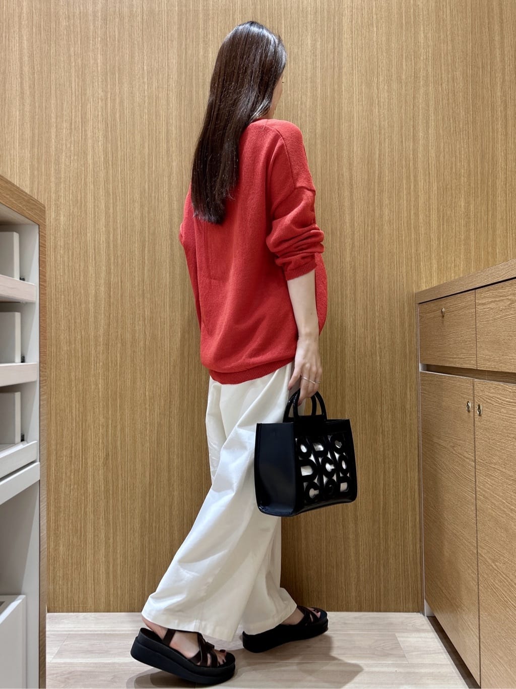maiさんの「OPAQUE.CLIP｜麻混リラクシーニット【洗濯機OK】」を使ったコーディネート