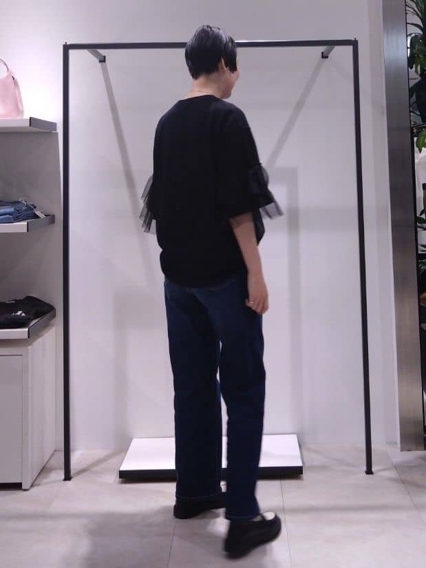 まちこさんの「UNTITLED｜【新色追加/人気デニム】MAKE&times;DENIMスリムストレート」を使ったコーディネート