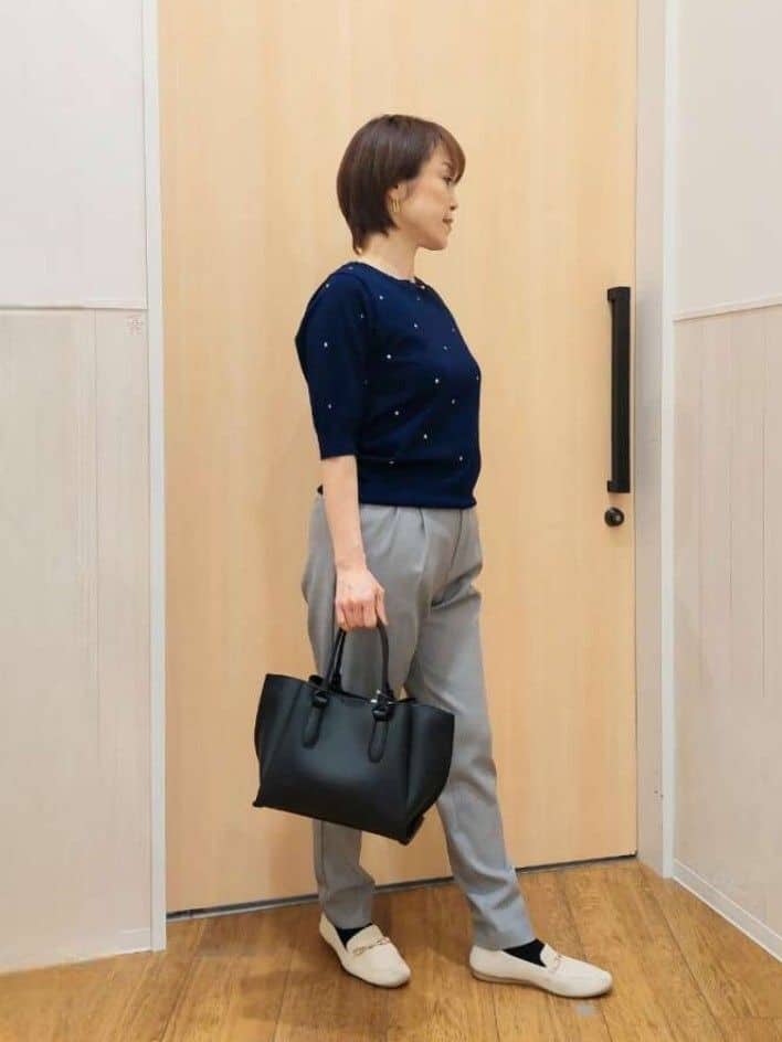Kさんの「SHOO･LA･RUE｜【S-LL/二の腕カバー】品よく隠せる ドット刺繍5分袖ニット」を使ったコーディネート