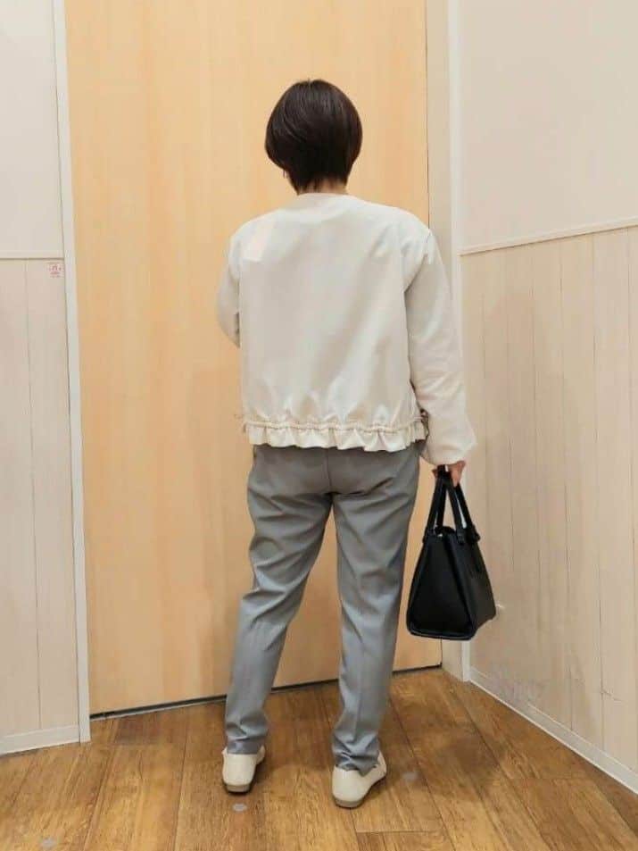 Kさんの「SHOO･LA･RUE｜【S-LL/二の腕カバー】品よく隠せる ドット刺繍5分袖ニット」を使ったコーディネート
