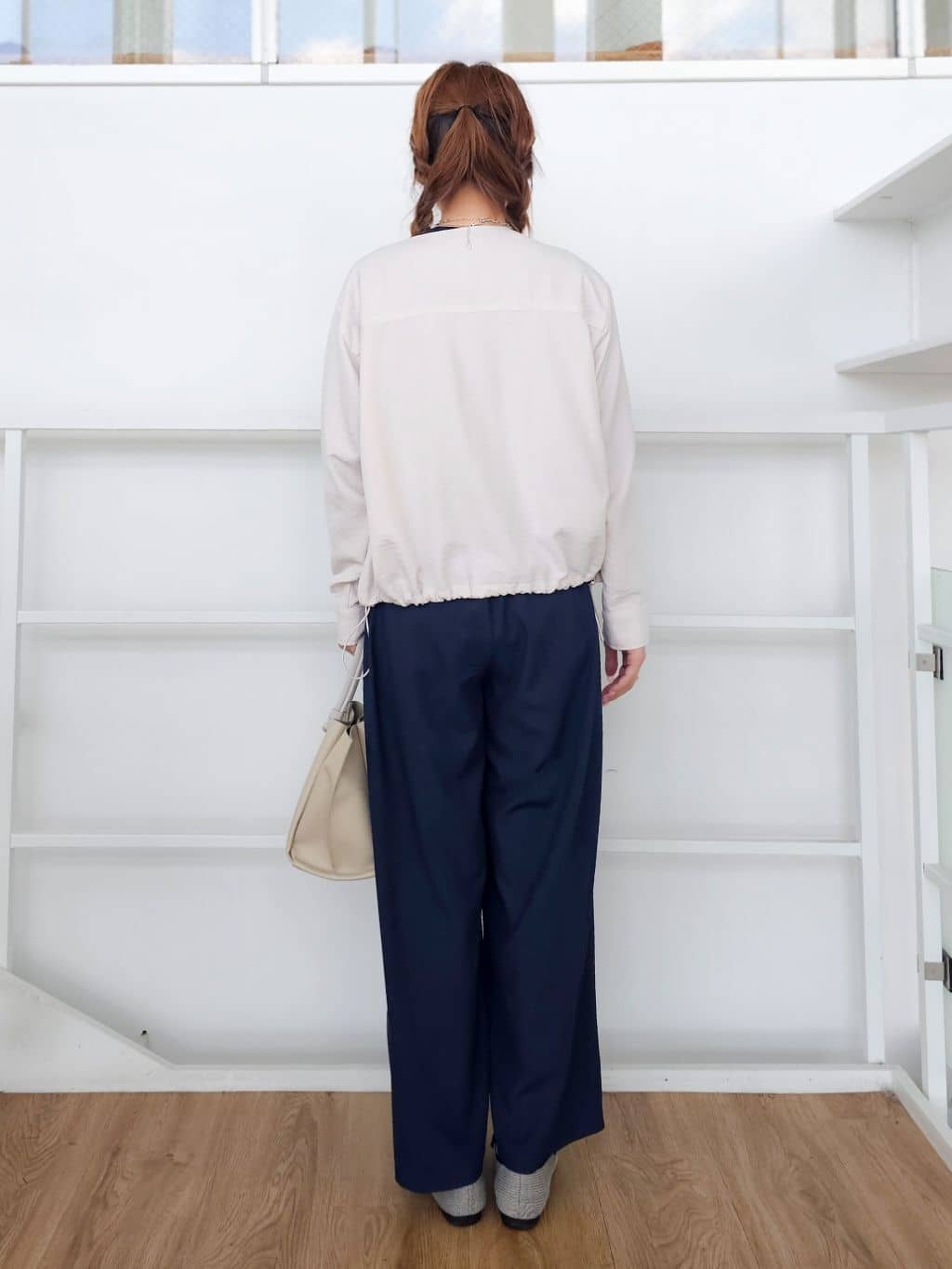 ゆゆさんの「SHOO･LA･RUE｜【毎日洗える/S-LL/UV】上半身すっきり 二の腕見せない5分袖ニット」を使ったコーディネート