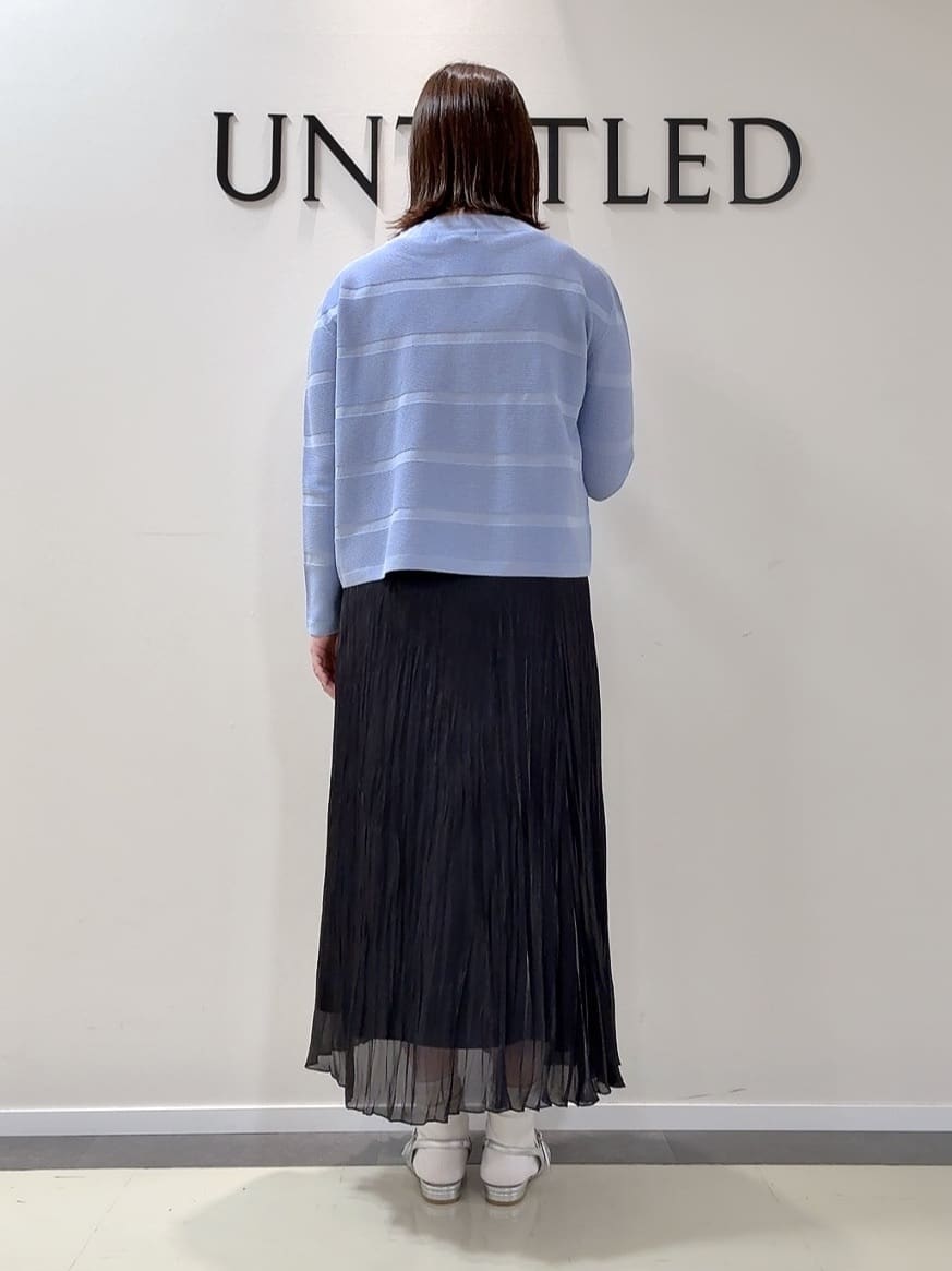 YUIさんの「UNTITLED｜【定番人気/はっ水/洗える】タスランショートトレンチコート」を使ったコーディネート