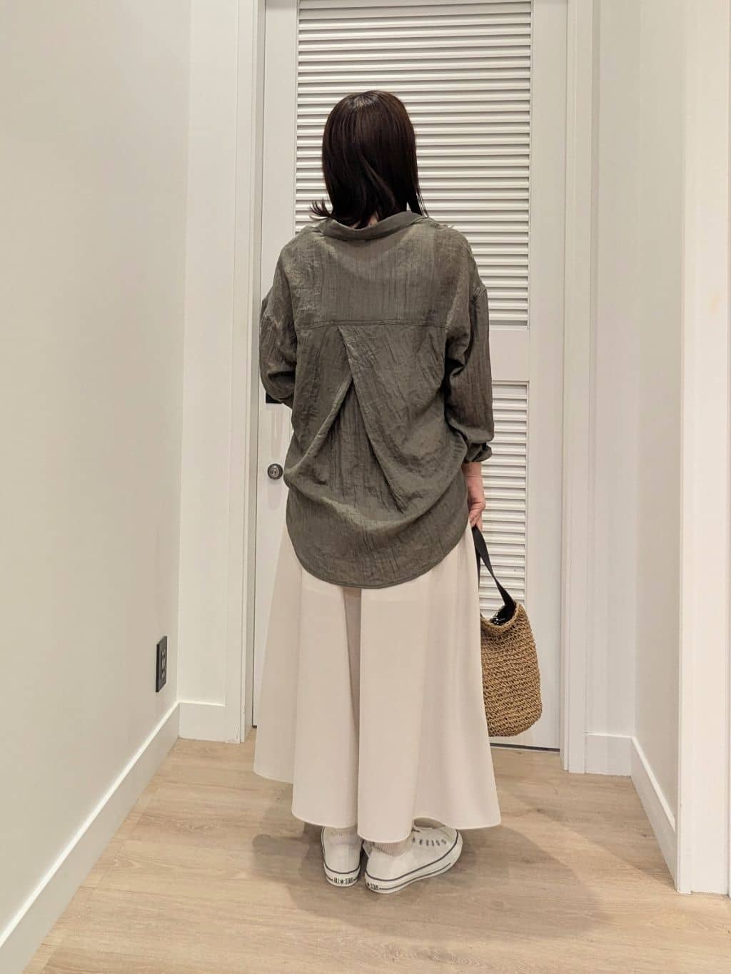 enさんの「Dessin｜【洗える】シアーカラーシャツ」を使ったコーディネート
