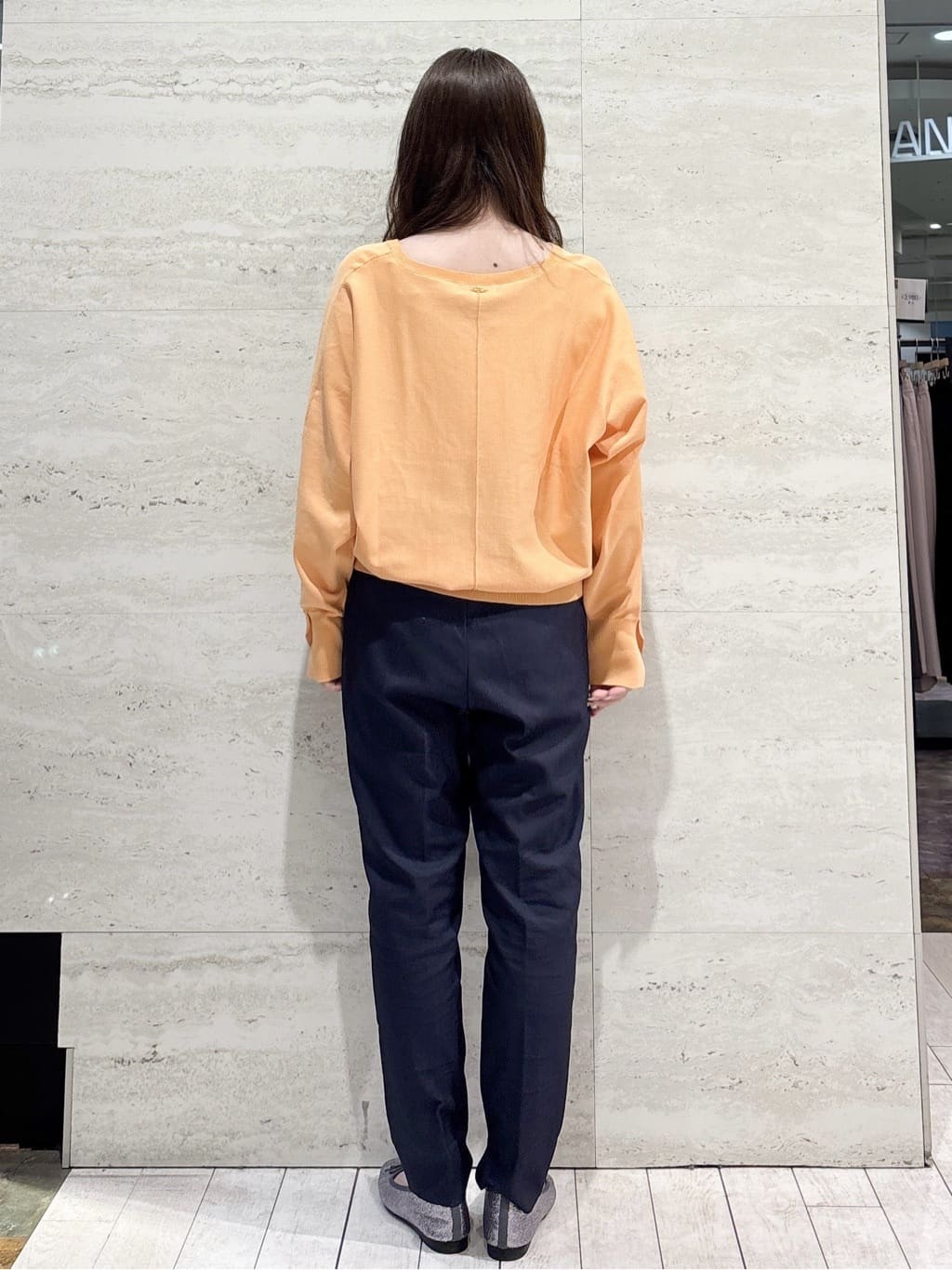 かほさんの「OPAQUE.CLIP｜ハイストレッチイージースティックパンツ【洗濯機OK】」を使ったコーディネート