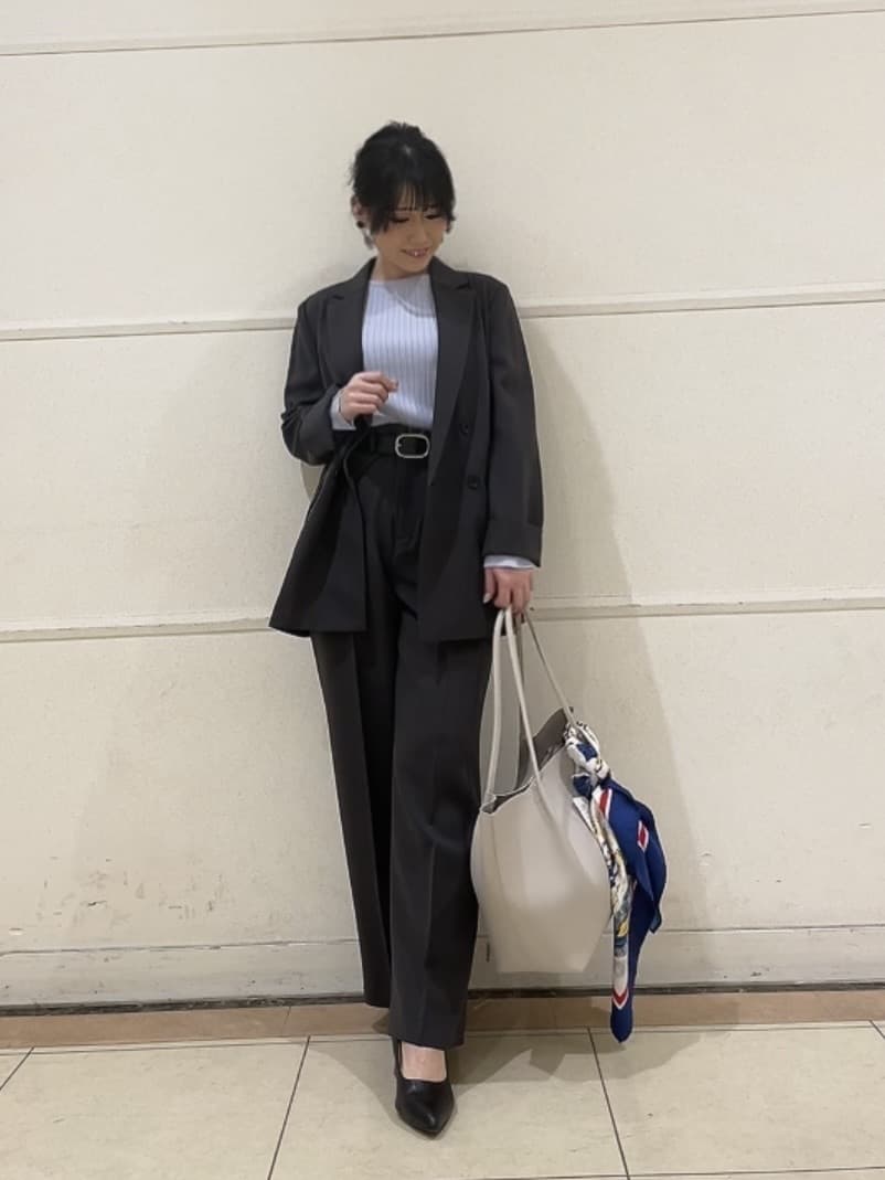 watanabeさんの「UNTITLED｜【新色追加/セットアップ可】エアリー ダブルブレストジャケット」を使ったコーディネート