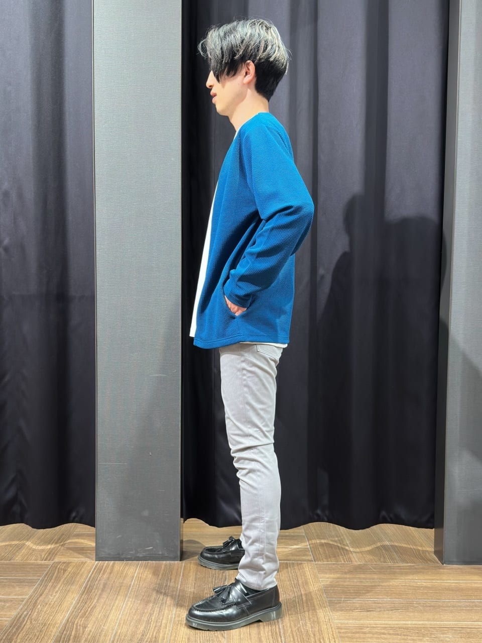 tomoyaさんの「THE SHOP TK｜【2点セット】カーディガン＋半袖Tシャツ 洗濯機OK」を使ったコーディネート