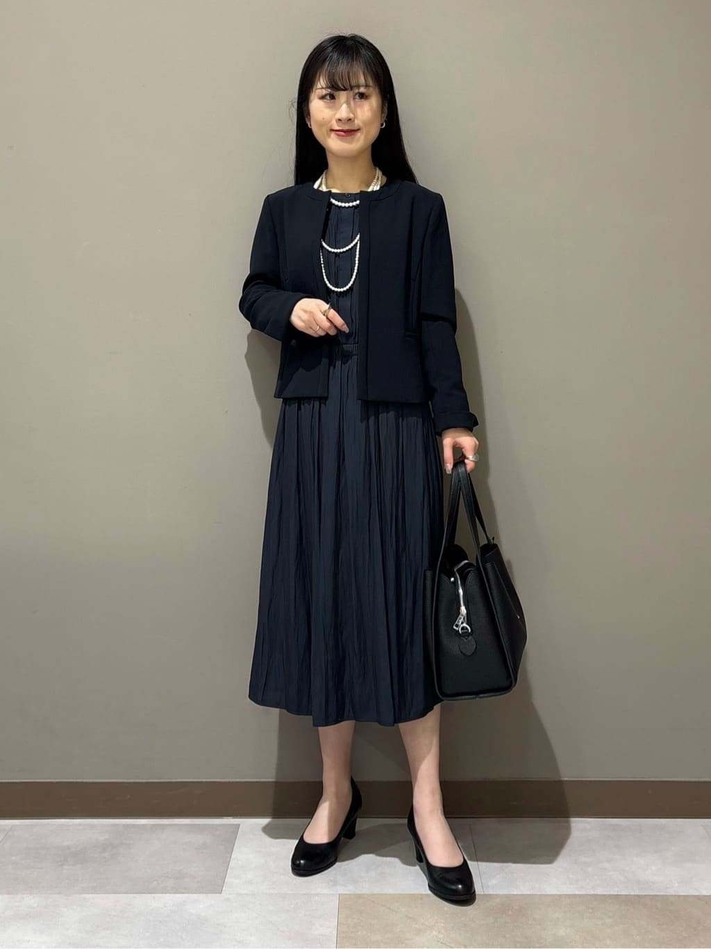 KEIKOさんの「INDIVI｜【洗える】ギャザーフレアワンピース」を使ったコーディネート