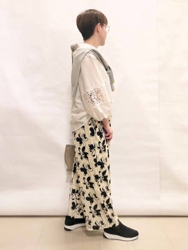 なっちゃんさんの「SHOO･LA･RUE｜ハンドルカクシボトートバッグ」を使ったコーディネート