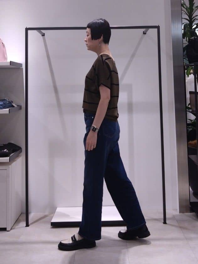 まちこさんの「UNTITLED｜【11色展開/体型カバー】前後2WAYフレンチスリーブニット」を使ったコーディネート