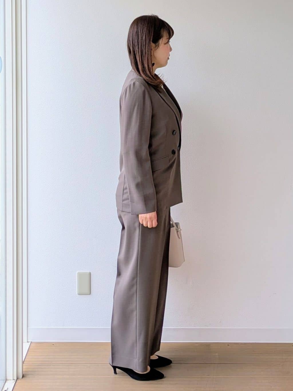 なみきさんの「UNTITLED｜【新色追加/セットアップ可】エアリー ダブルブレストジャケット」を使ったコーディネート