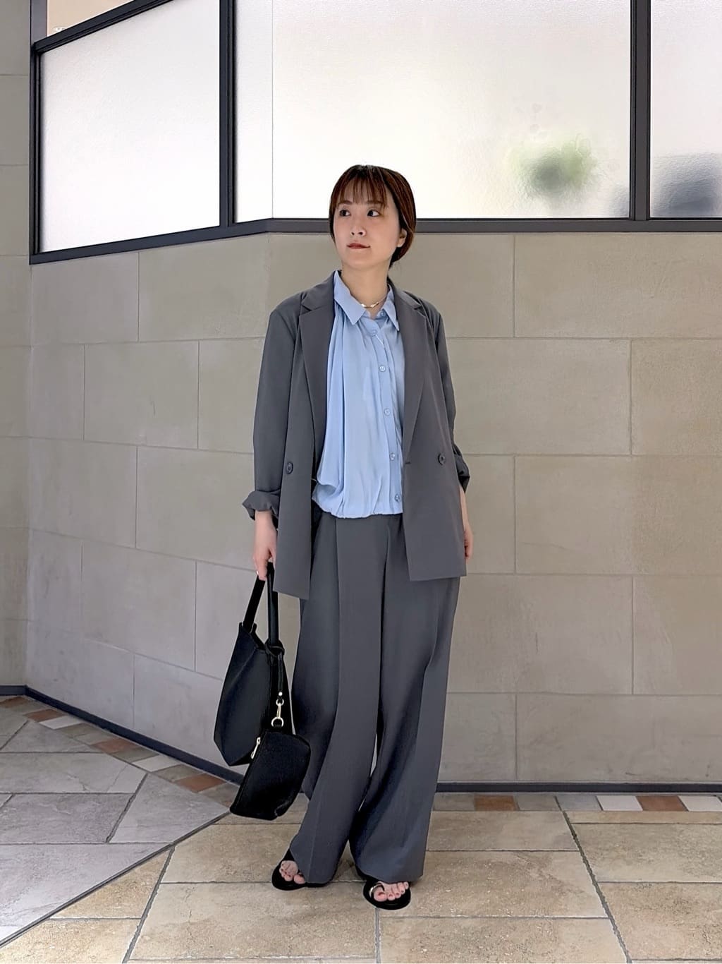 よねさんの「INDIVI｜Comfy SET UP｜ダブルブレストイージージャケット【セットアップ対応／通勤／カセット服／接触」を使ったコーディネート