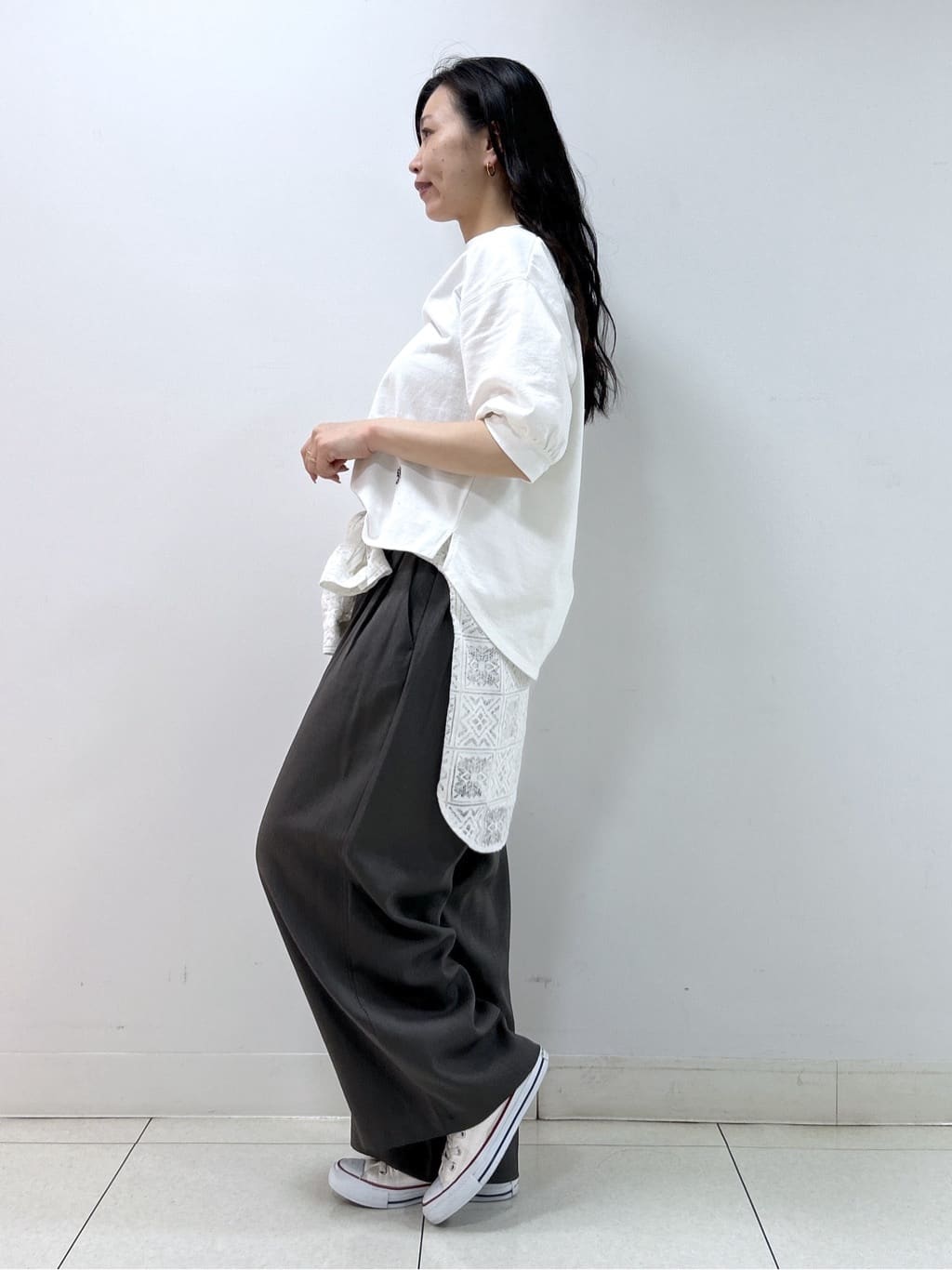 Kaiさんの「Dessin｜【360度可愛い】バックヘンリーカットソー5分袖」を使ったコーディネート