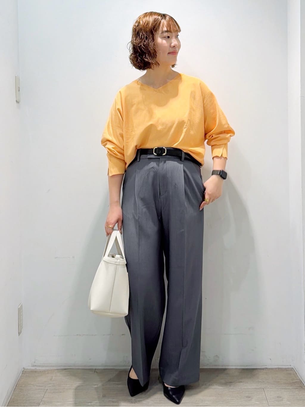 sumicaさんの「OPAQUE.CLIP｜リラクシードルマンスリーブニット【洗濯機OK／抗ピル】」を使ったコーディネート