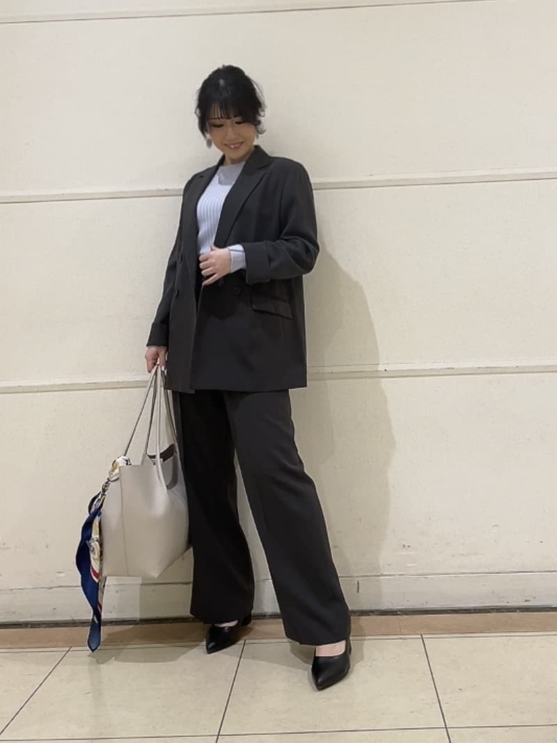 watanabeさんの「UNTITLED｜【新色追加/セットアップ可】エアリー ダブルブレストジャケット」を使ったコーディネート