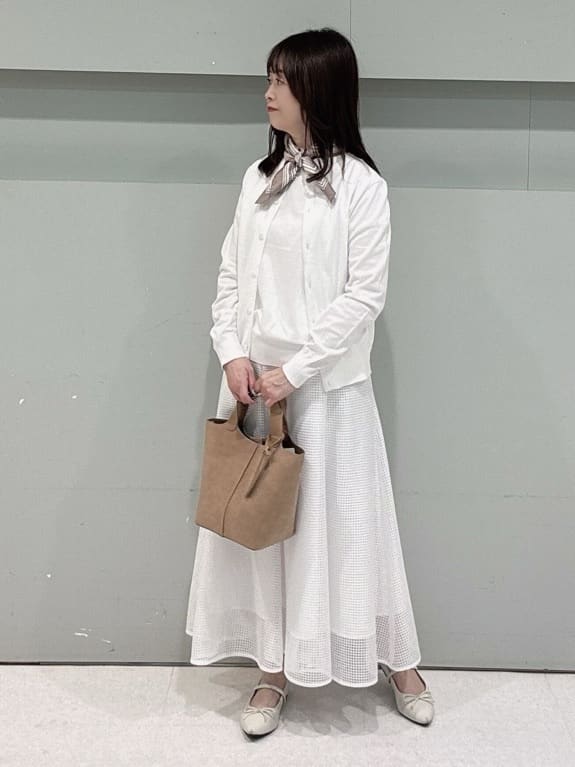 makiさんの「UNTITLED｜◆【9色展開/アンサンブル可】コットンクルーネックカーディガン」を使ったコーディネート