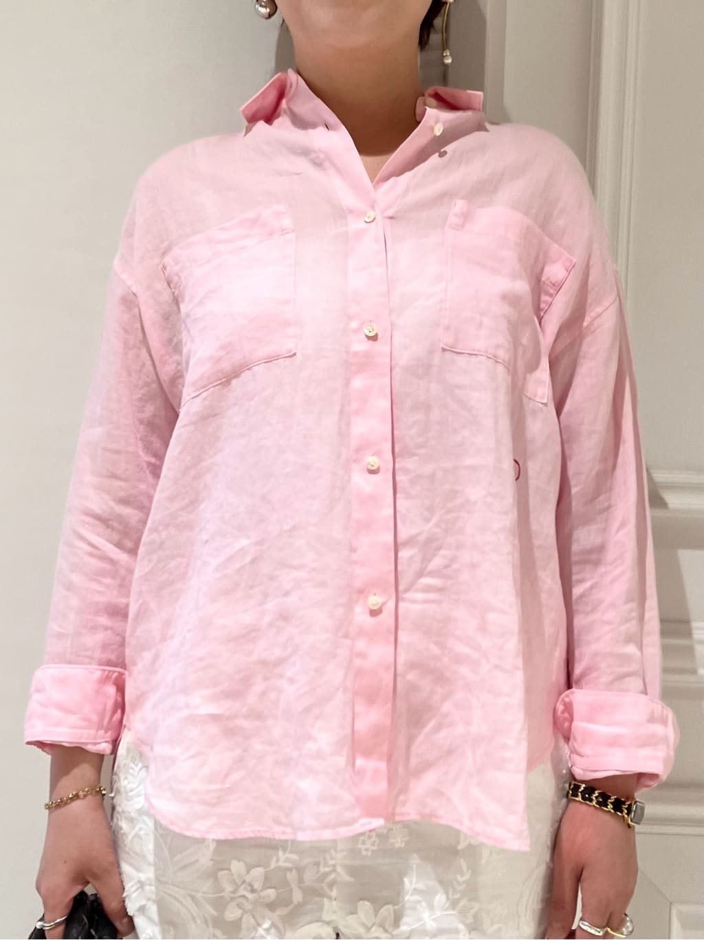 TAJIさんの「DRESSTERIOR｜【人気定番/ウォッシャブル】ガーメントダイラミーシャツ」を使ったコーディネート