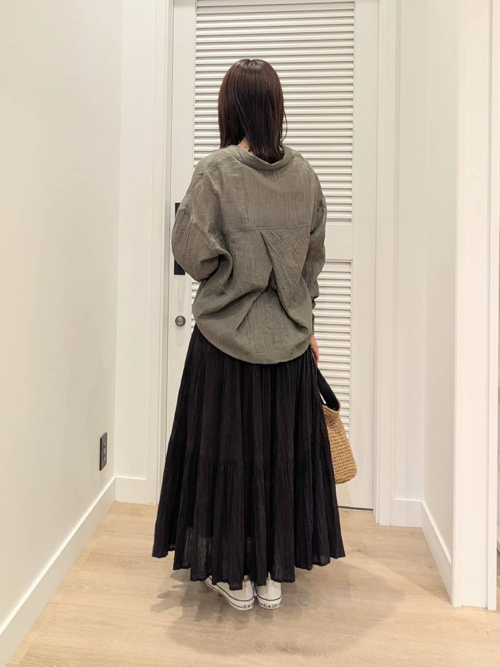 enさんの「Dessin｜【洗える】シアーカラーシャツ」を使ったコーディネート