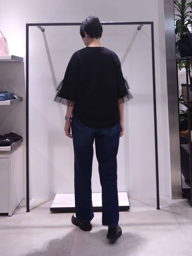 まちこさんの「UNTITLED｜【新色追加/人気デニム】MAKE&times;DENIMスリムストレート」を使ったコーディネート