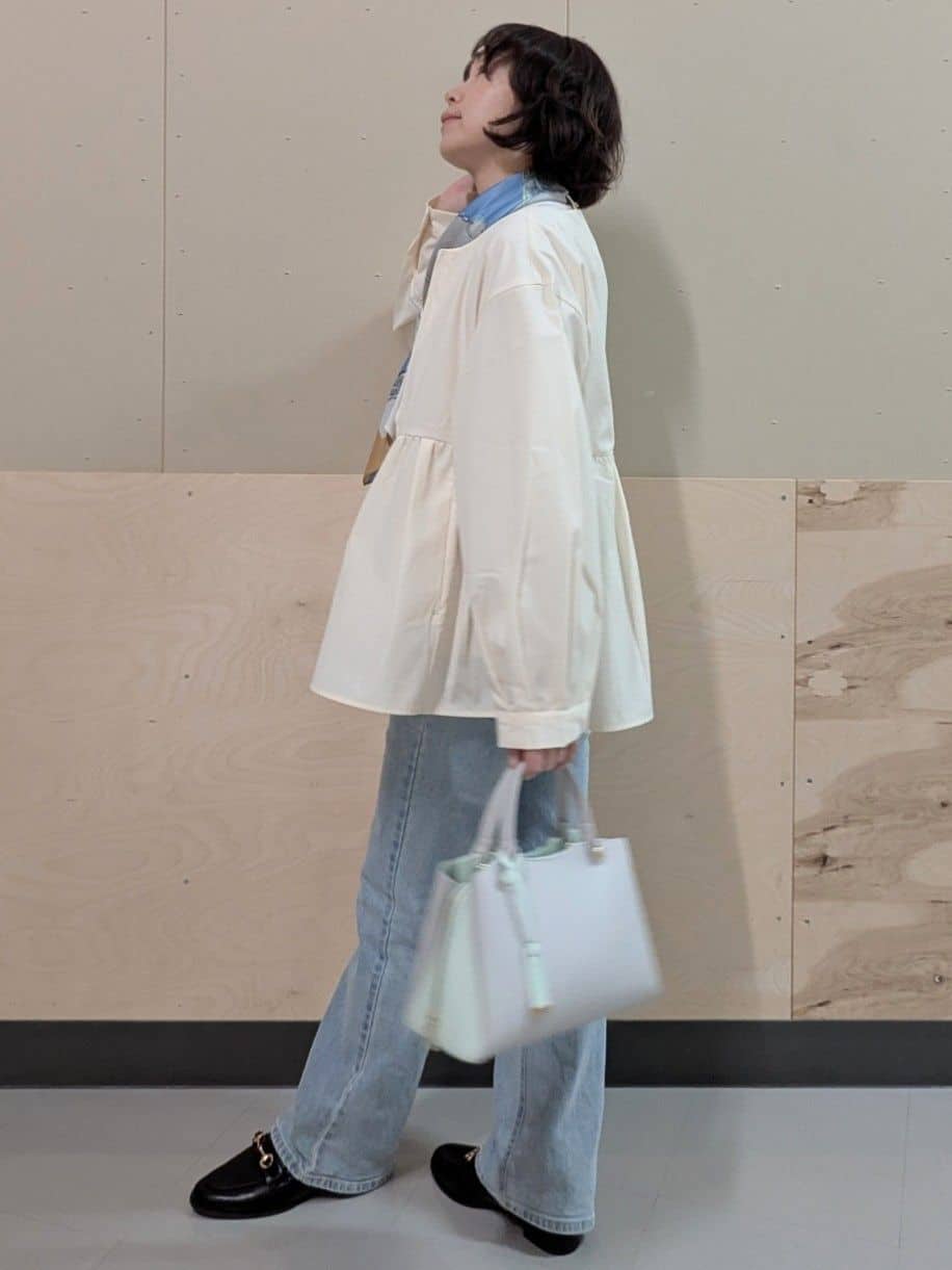 mamさんの「OPAQUE.CLIP｜撥水ノーカラーペプラムブルゾン【洗濯機OK／抗ピル】」を使ったコーディネート