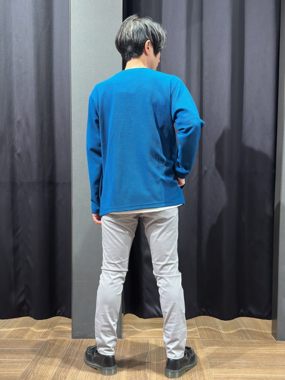 tomoyaさんの「THE SHOP TK｜【2点セット】カーディガン＋半袖Tシャツ 洗濯機OK」を使ったコーディネート