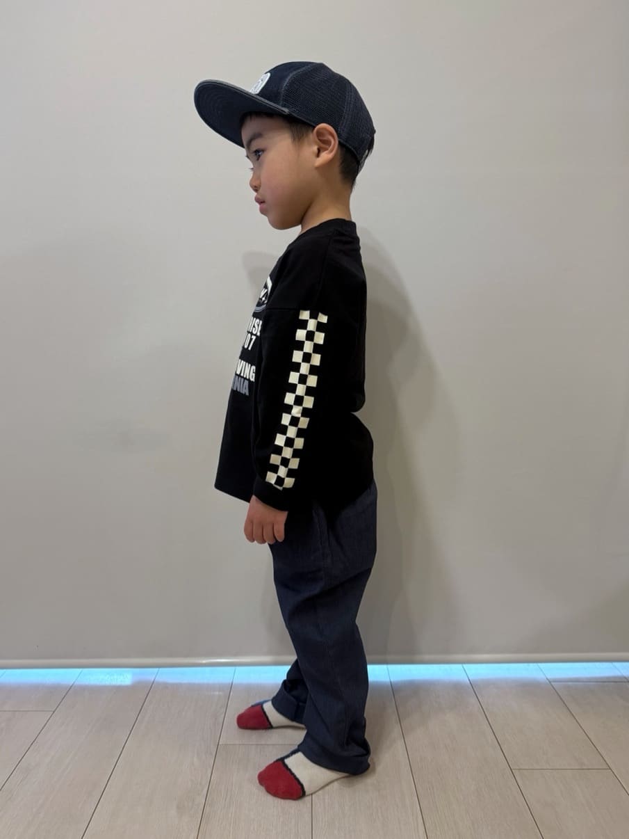 chさんの「THE SHOP TK｜【110-160】長袖プリントアソートT」を使ったコーディネート