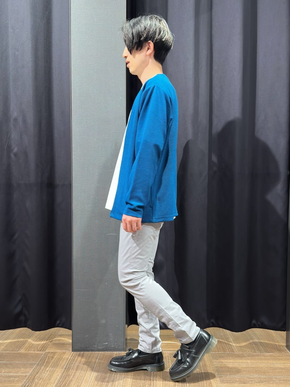 tomoyaさんの「THE SHOP TK｜【2点セット】カーディガン＋半袖Tシャツ 洗濯機OK」を使ったコーディネート