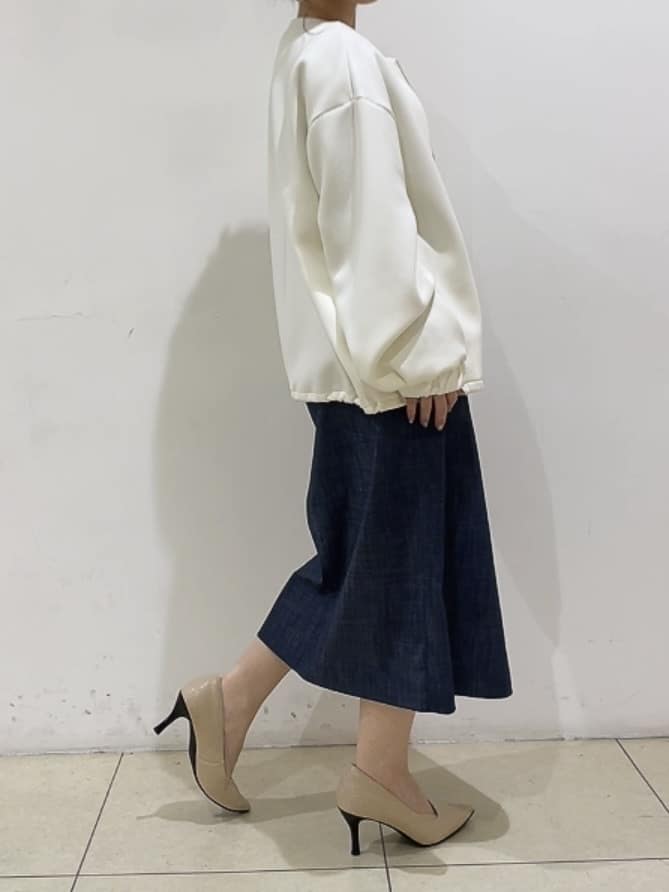 watanabeさんの「UNTITLED｜【花柄/洗える】ボタニカルブラウス」を使ったコーディネート