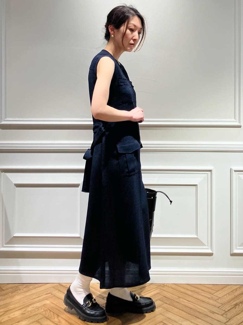 TSUKUIさんの「DRESSTERIOR｜ARTESANOS（アルテサノス）【別注】金具付きローファー」を使ったコーディネート