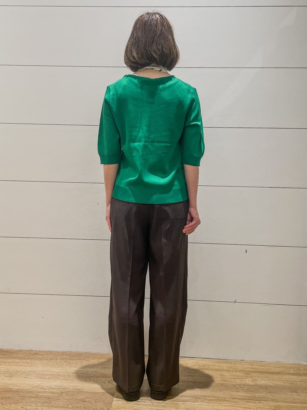 Ryoさんの「THE SHOP TK｜【S-XL/ひんやりタッチ】美しさ際立つ 6分袖ニット 洗濯機OK/UVケア/毛玉になりにくい」を使ったコーディネート